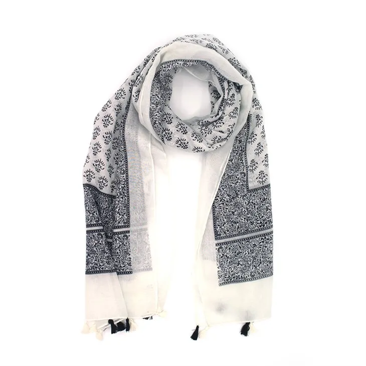 فلورل پولی ویمن سکارف