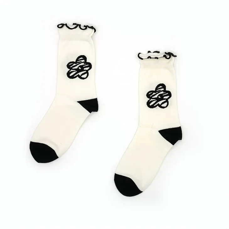 پاپ کاٹن موزے۔